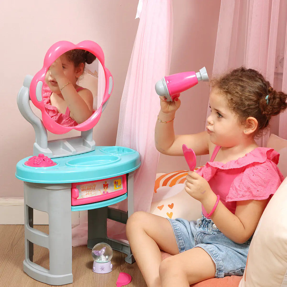 Spark Creativity: 18 PIECES KIDS BEAUTY SET for Imaginative Play! 🎀💄