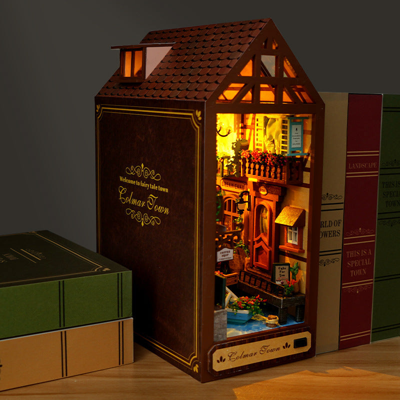 DIY 3D Pop-Up House Book Craft