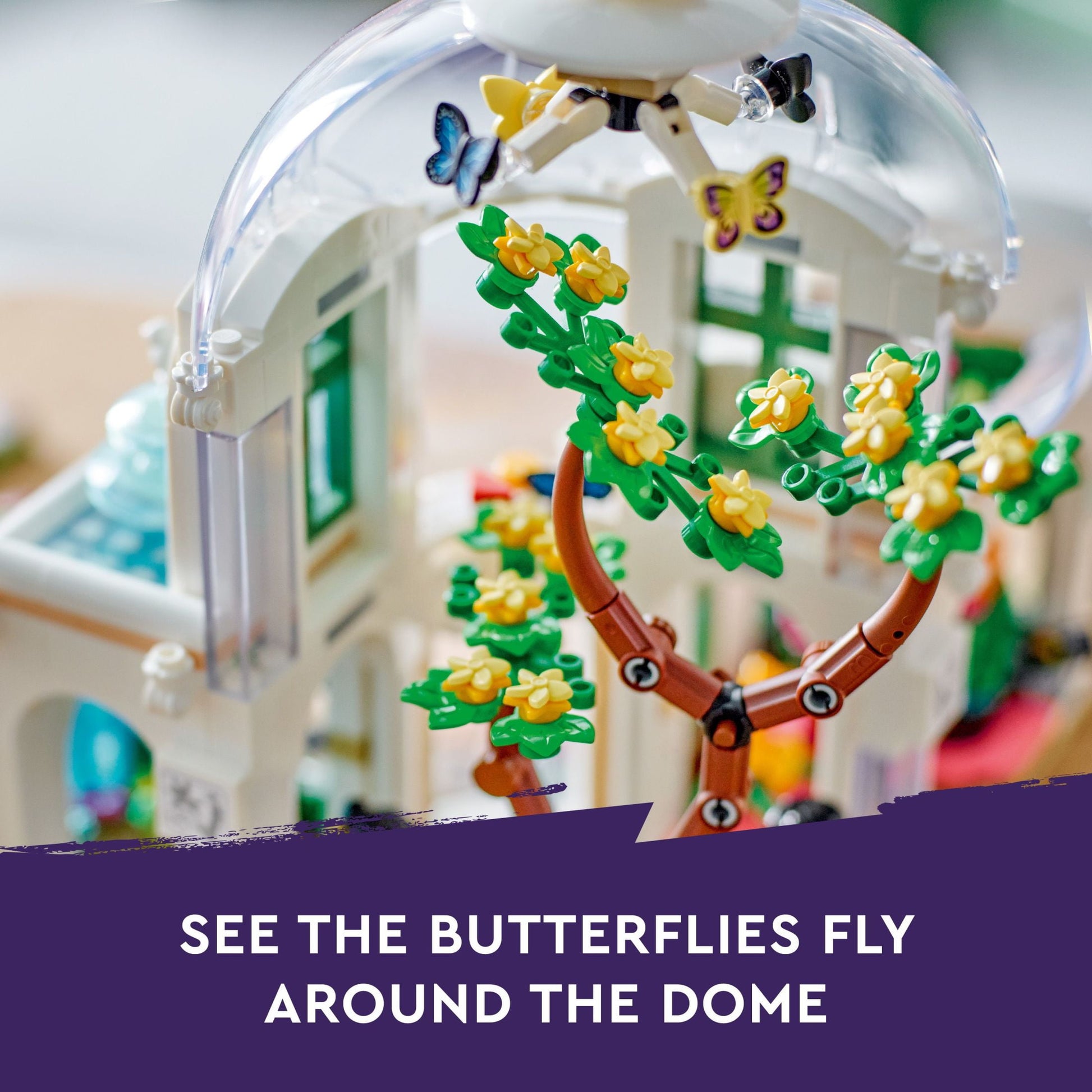 Friends Botanical Garden Building Toy Set, a Creative Project for Ages 12+, Build and Display a Detailed Greenhouse Scene, a Gift for Kids and Teens Who Love Flowers and Plants, 41757
