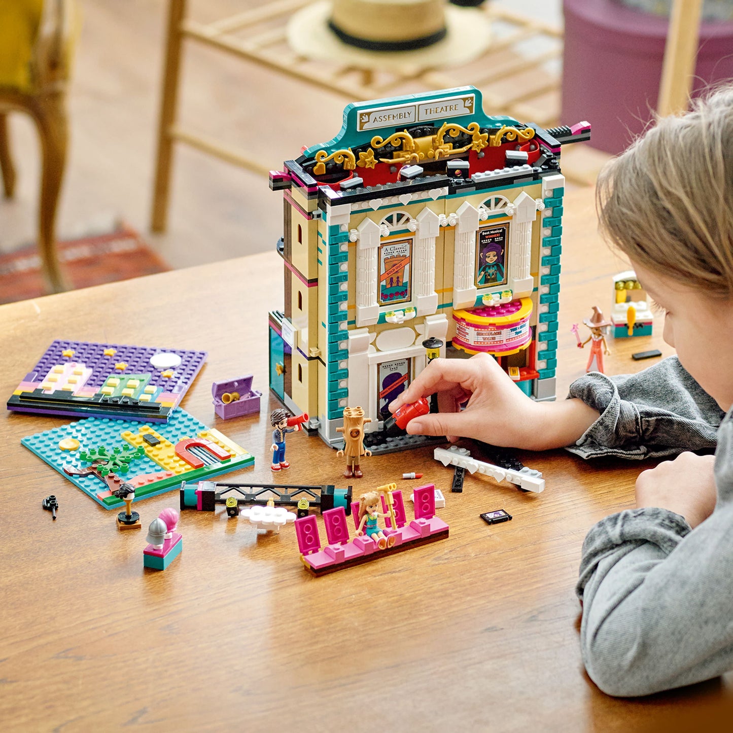 Friends Andrea'S Theater School Playset, 41714 Creative Toy, Gift Idea for Kids, Girls and Boys 8 plus Years Old with 4 Mini-Dolls and Props Accessories
